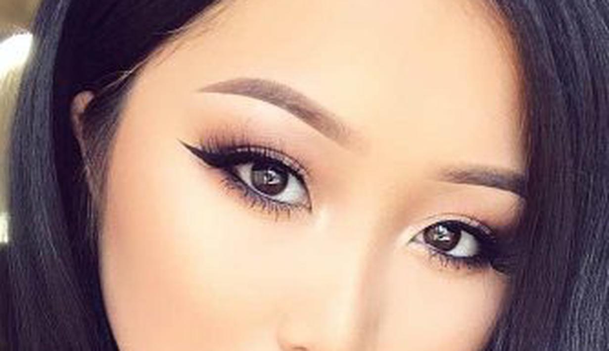 7 Inspirasi Makeup Super Cantik Untuk Si Mata Sipit Fimela Fimelacom
