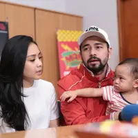 Raffi Ahmad - Nagita Slavina - Rafathar (Adrian Putra/bintang.com)