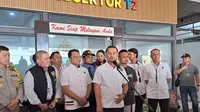 Direktur Tindak Pidana Narkoba Bareskrim Polri, Brigjen Mukti Juharsa, saat memberikan keterangan di Terminal 2 Bandara Soetta, Senin (27/5/2024). (Liputan6.com/Pramita Tristiawati)