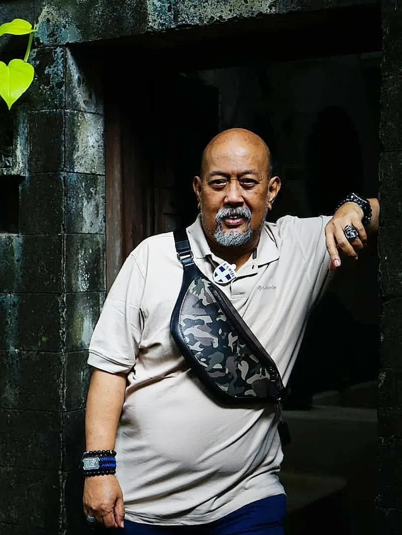 Indro Warkop.