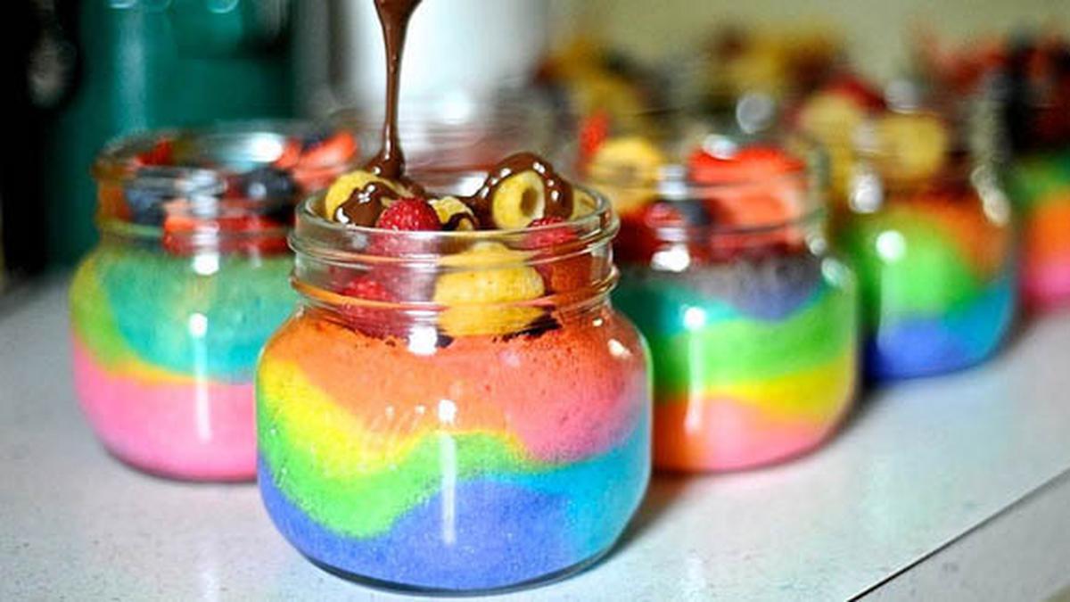 Rainbow Cake Jar Rainbow Cake Dalam Gelas Lifestyle