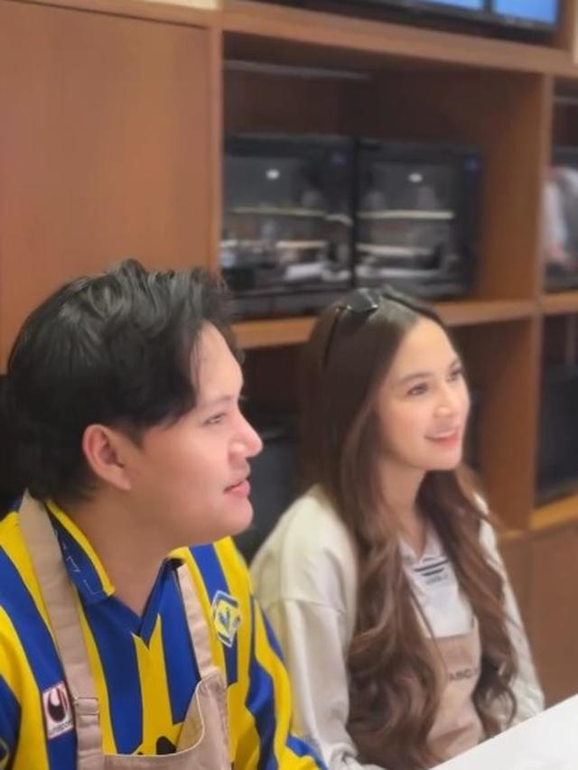 Mahalini dan Aaliyah Ikut Kelas Masak