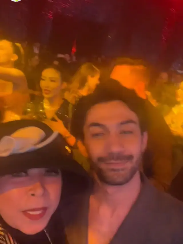 Pesta ultah Manoj Punjabi ke-50 bertema The Greatest Showman di Bali (Foto: Instagram @melly_goeslaw)
