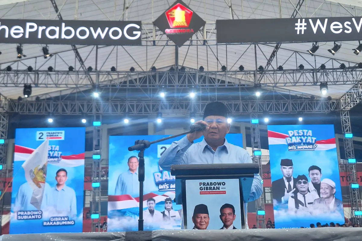 Capres Prabowo Subianto di Stadion Gelora Delta Sidoarjo, Jawa Timur, Jumat (9/2/2024).