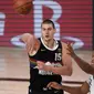 Nikola Jokic membantu Nuggets ke semifinal Wilayah Barat NBA (AP)