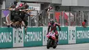 Kemenangan pada Sprint Race MotoGP Malaysia 2024 membuat Jorge Martin unggul 29 poin dari pesaing terdekatnya, Francesco Bagnaia. (Lillian SUWANRUMPHA/AFP)