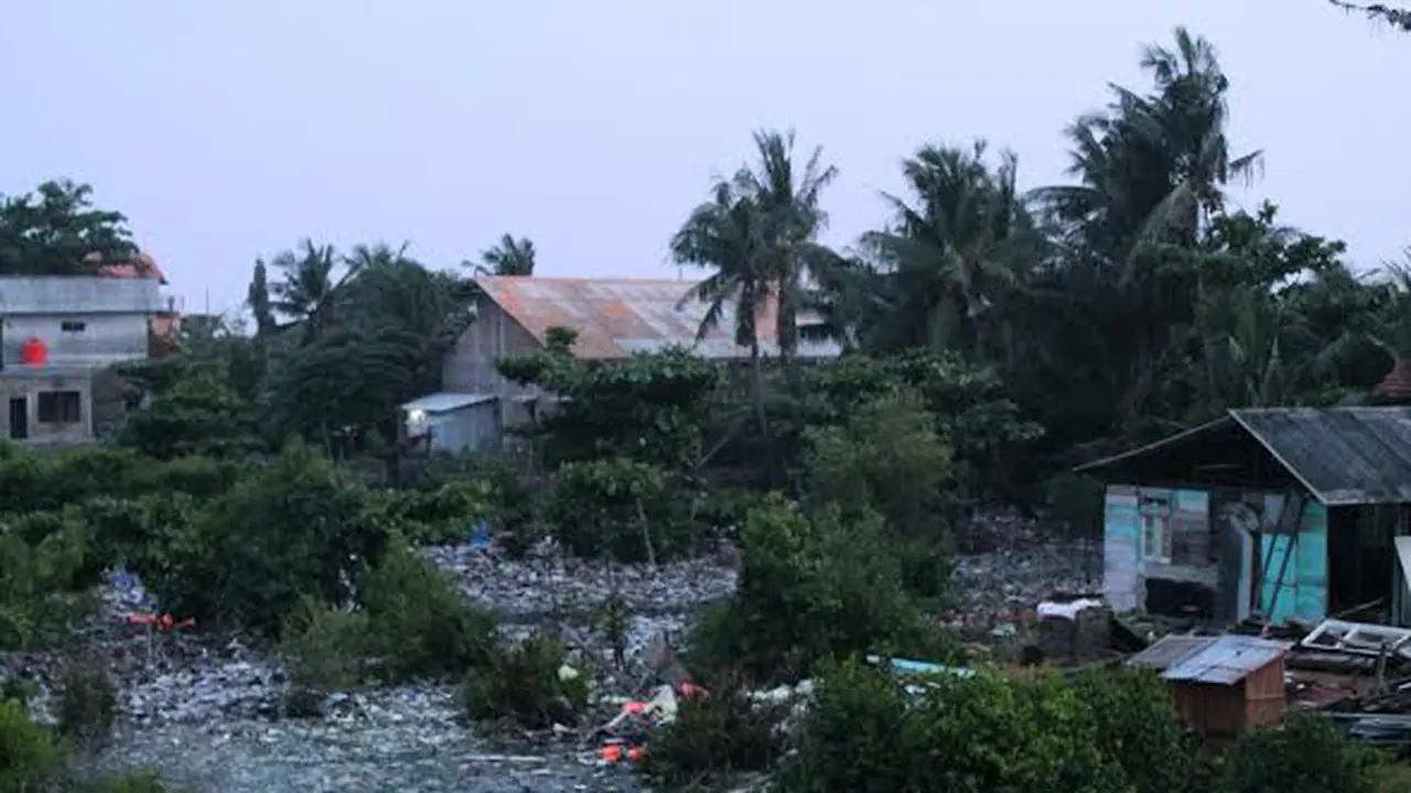 Taman Nasional Karimunjawa Tak Punya TPA Sampah