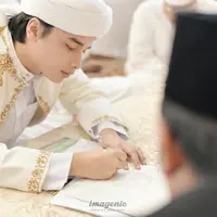 Masih berusia 17 tahun, putra sulung Arifin Ilham, Muhammad Alvin Faiz memutuskan untuk menikah dengan Larissa Chou. (Foto: Instagram/Muhammad Alvin)