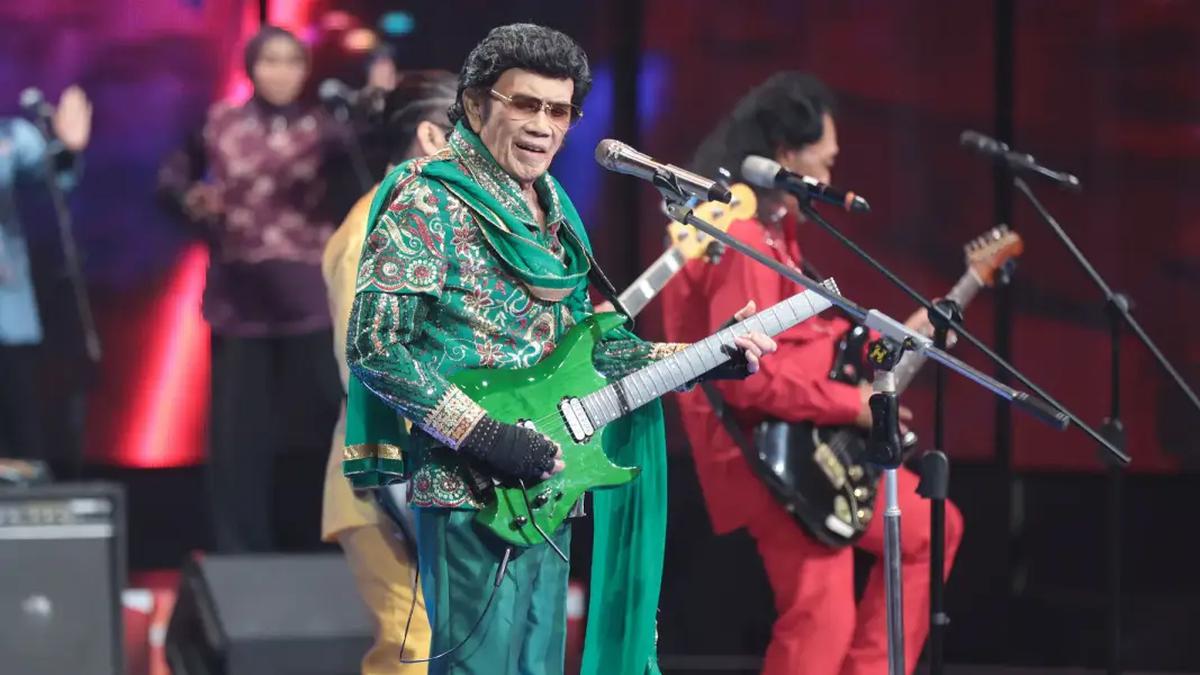 5 Lagu Rhoma Irama Terpopuler dan Makna di Balik Liriknya