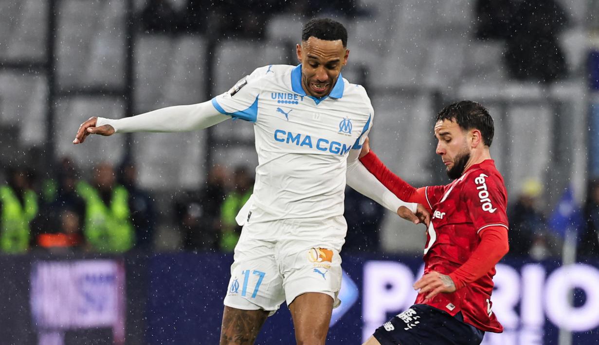 Bek kiri Timnas Indonesia itu tampil disiplin di lini pertahanan dan membawa klubnya berhasil comeback atas tuan rumah. Dalam bertahan, Verdonk membukukan delapan aksi defensif, termasuk dua tekel, tiga sapuan, dan satu intersep. (AFP/Pascal Pochard-Casabianca)