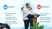 Pj Gubernur Jawa Tengah, Nana Sudjana saat Rapat Desk Pilkada dan Kondusifitas Wilayah di Gedung Gradhika Semarang, Selasa, 9 Juli 2024.