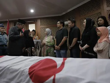 [FOTO] SBY Melayat Pahlawan Pramuka 