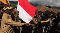 TNI Rangkul 154 Anggota Separatis Papua Kembali ke NKRI 