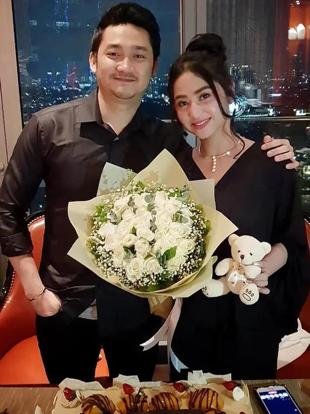 [Bintang] Angga Wijaya dan Dewi Perssik