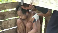 Seorang pria asal Trenggalek yang dipasung selama 20 tahun akhirnya bisa bebas. Setelah dibebaskan, dia mendapatkan perawatan di rumah sakit dengan biaya negara.