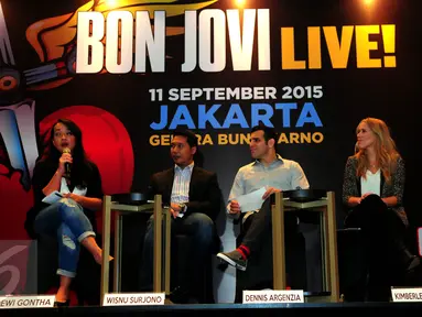 Promotor LiveNation menggelar konferensi pers di kawasan Senayan, Jakarta, Kamis (18/6/2015). Dalam preskon tersebut, Bon Jovi dipastikan akan menghibur fansnya di Indonesia pada 11 September 2015. (Liputan6.com/Faisal R Syam)