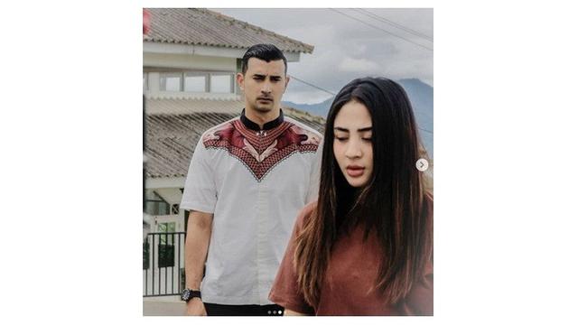 7 Potret Ali Syakieb dan Margin Wieheerm saat Syuting Bismillah Cinta, Mesra Banget