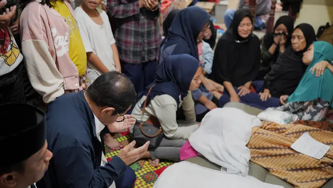 Pramono Anung: Sentuh Hati, Balita Korban Banjir Dibantu!