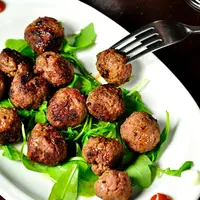 Ilustrasi bakso./Copyright unsplash.com/emiliano vittoriosi