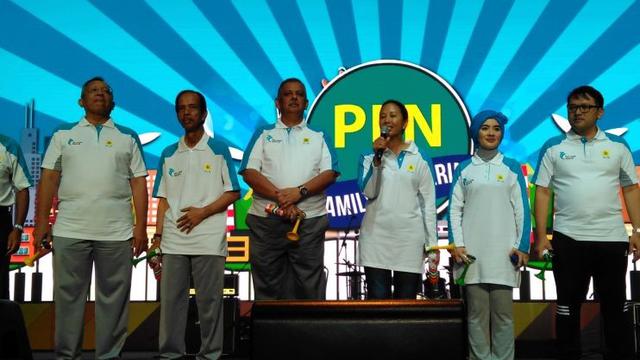 Menteri BUMN Rini Soemarno mengucapkan terima kasih atas kerja ‎keras seluruh karyawan PLN.
