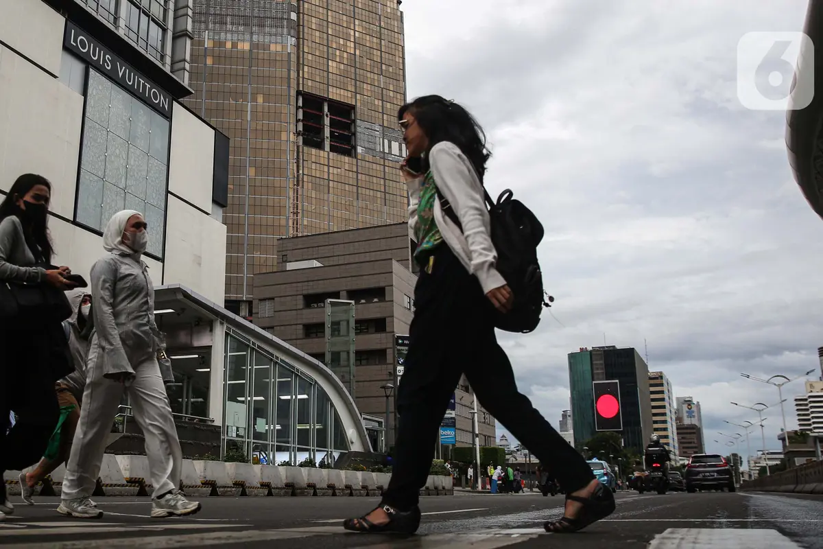 Naik 6,5 Persen, Pertumbuhan Ekonomi dan Inflasi Jadi Landasan Kuat Kenaikan Upah Minimum 2025