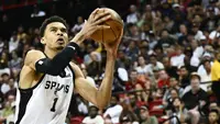 Victor Wembanyama tampil perdana bersama Spurs di NBA Summer League 2023 (AFP)