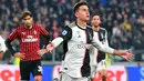 Striker Juventus, Paulo Dybala berselebrasi setelah mencetak gol ke gawang AC Milan pada pekan 12 Liga Italia 2019-2020 di Allianz Stadium, Minggu (10/11/2019).  Juventus sukses memetik poin penuh usai menang 1-0 atas tamunya, AC Milan berkat gol tunggal Dybala. (Alessandro Di Marco/ ANSA via AP)