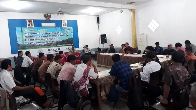 Dialog Publik Reforma Agraria dan Perhutanan Sosial, di Majenang, Cilacap, Jawa Tengah, Selasa (5/11/2019). (Liputan6.com/Muhamad Ridlo)