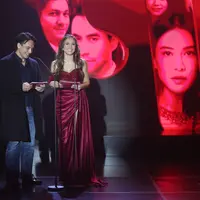 Jefri Nichol dan Wulan Guritno di Vidio Slate Announcement 2024, Kamis (29/1/2024) di Jakarta. [Foto: Bayu Herdianto/KapanLagi]