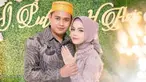 Putri Isnari sebelumnya sempat mengejutkan publik usai mengumumkan mengenai acara lamarannya. Dirinya diketahui dilamar oleh pria bernama Abdul Azispada 28 Juli 2023 lalu. (Liputan6.com/IG/@da4_putri03)
