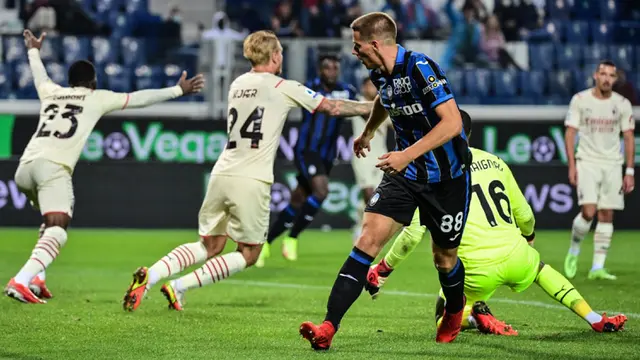 FOTO: AC Milan Lumat Atalanta di Stadion Gewiss