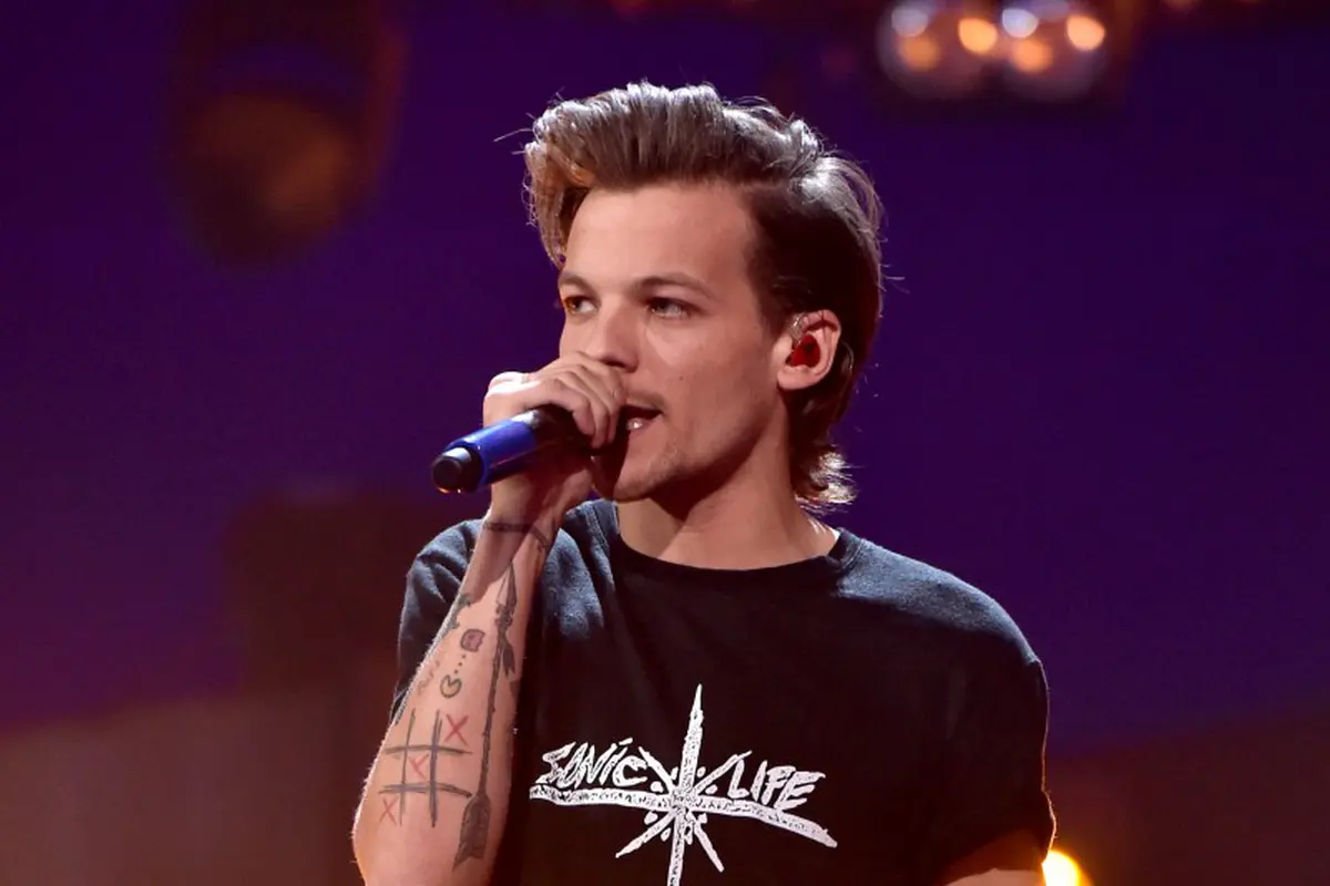 [Bintang] Louis Tomlinson