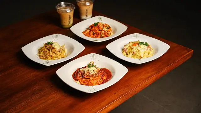 Tomuan Coffee & Eatery