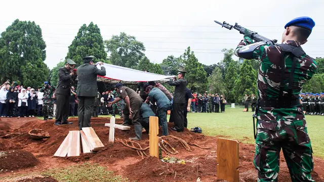 Pemakaman Maulwi Saelan