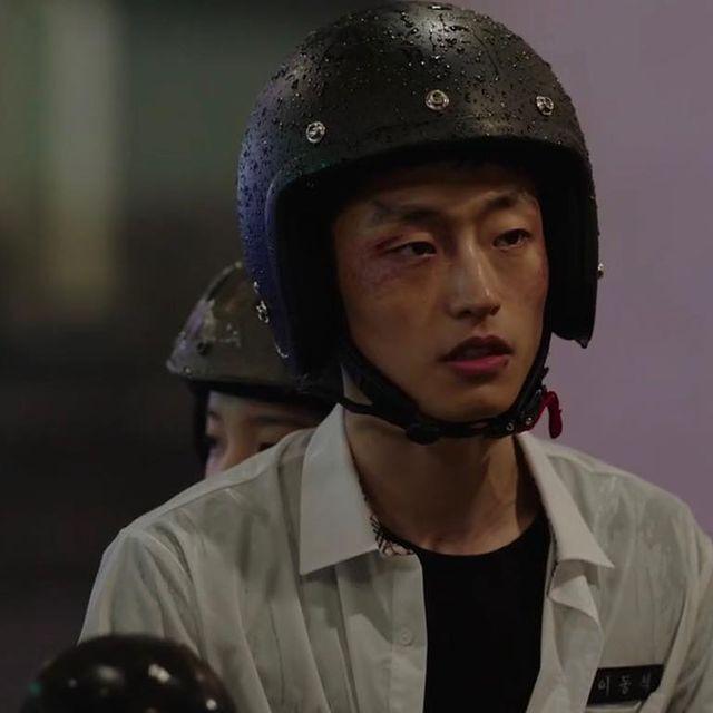 Curi Perhatian! Pesona Ryu Hae-jun Pemeran Dong Seok Muda dalam Drama Our Blues