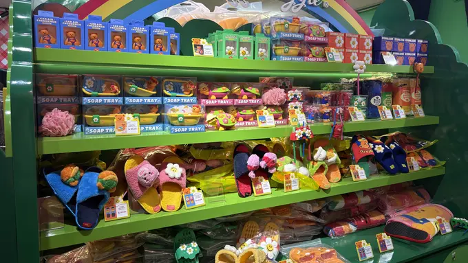 Wiggle Wiggle Cute Stuff Asal Korea Selatan  buka pop store di Pondok Indah Mall 1