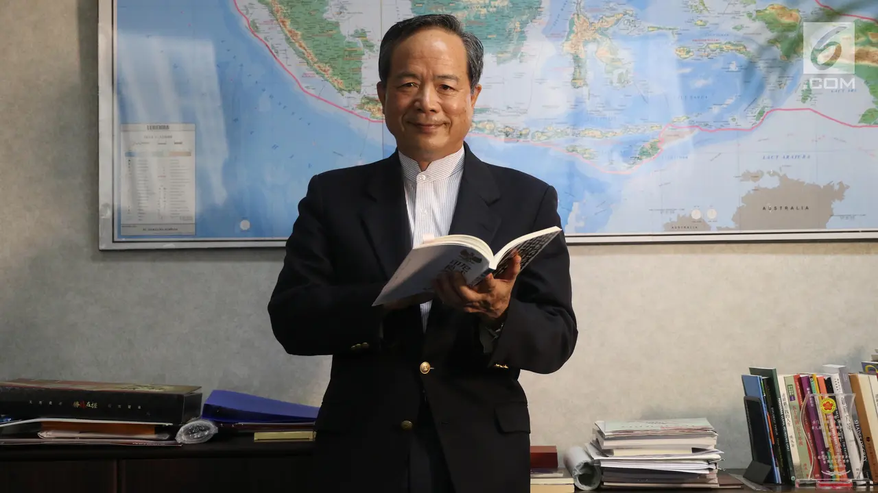 Kepala Kantor Dagang TETO, John Chen