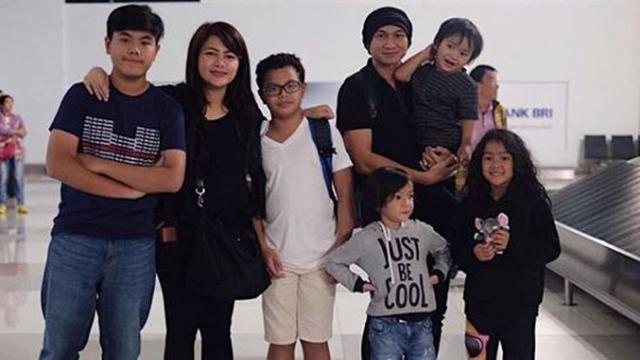 Anji dan Wina Natalia