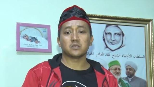 Kata Teddy Soal Perhiasan Lina Seharga Rp 2 Miliar Yang Hilang Showbiz Liputan6 Com