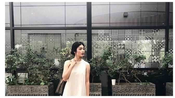 Pesona Elisa Jonathan (Sumber: Instagram/elisajonathan)
