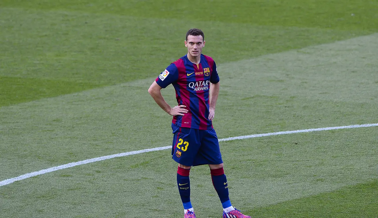 1. Thomas Vermaelen – Cedera membuat mantan kapten Arsenal tersebut gagal tampil apik. Namun Barcelona secara berani mendatangkan Vermaelen dengan kondisi yang masih cedera. (AFP/Josep Lago)
