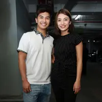 "Di sana kami juga ke tempat gembok cinta. Tempat shooting serial Winter Sonata. Ke istananya. Main ski di sana," tukasnya. (Deki Prayoga/Bintang.com)