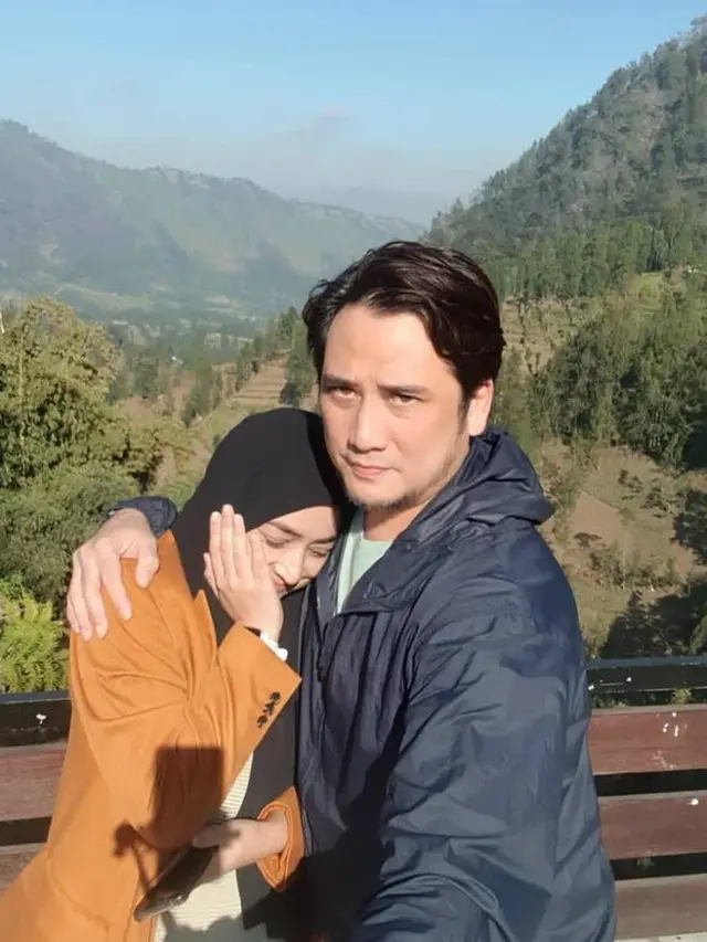 Potret Cindy Fatika Sari dan Teuku Firmansyah (Sumber: Instagram/@cindyfatikasari18)