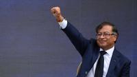 Gustavo Petro dilantik jadi Presiden Kolombia di Bogota pada 7 Agustus 2022. (Juan Barreto/AFP)