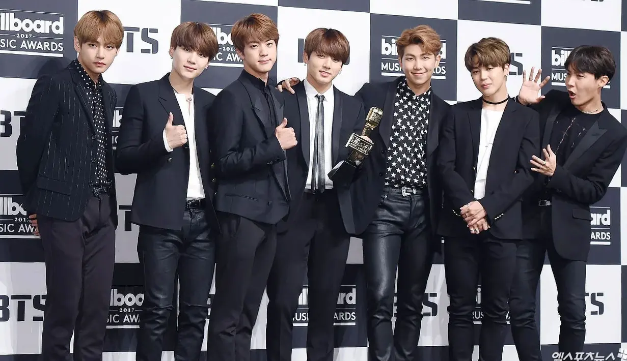 Pencapaian MV Fake Love ini berhasil memecahkan rekor yang sebelumnya dipegang oleh MMV PSY yang berjudul Gentleman. Saat itu, MV Gentleman mendapatkan 38 juta penonton. (Foto: Soompi.com)