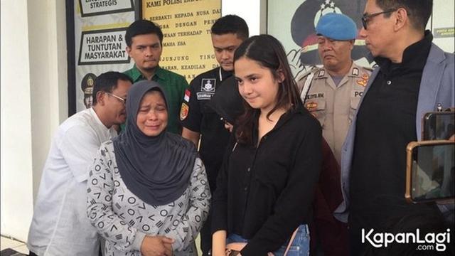 Cabut Laporan, Ini 5 Potret Haru Pertemuan Syifa Hadju dan Orangtua Pelaku Pengancam