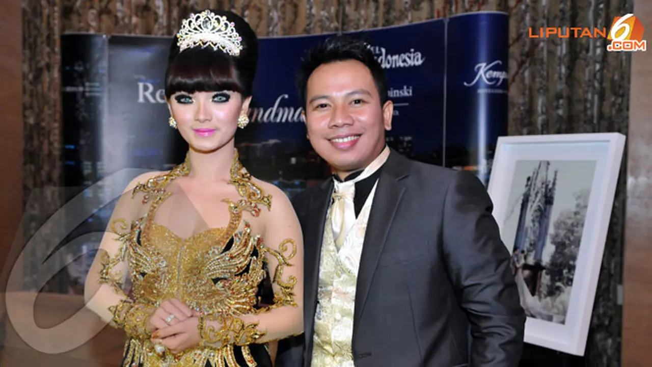 zaskia-nikah-panji-diksana-130902b.jpg