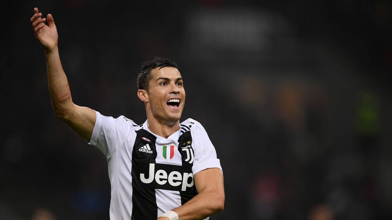 Mode Rambut Pesepak Bola