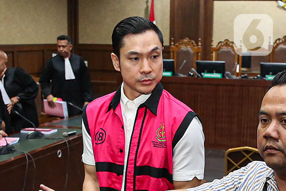 Penampilan Harvey Moeis Saat Jalani Sidang Dakwaan Kasus Korupsi Timah