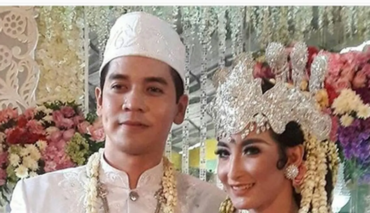 Selain menggelar resepsi di Cianjur, Ricky juga akan menggelar resepsi keduanya pada 16 Juli mendatang di Bandung. (dok. Intagram/ rickyperdana06)